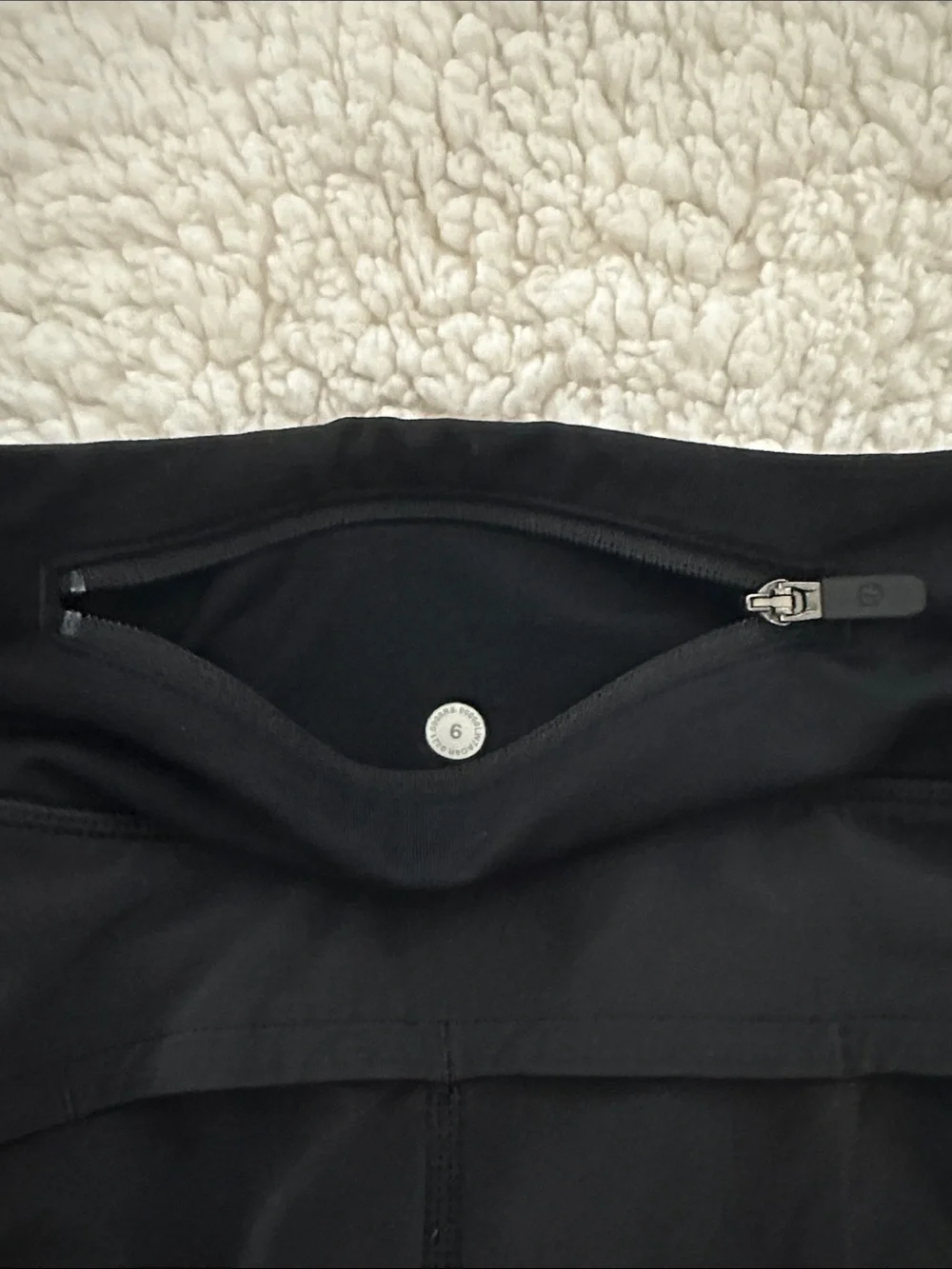 lululemon athletica Speed-Up 2.5” inseam 6